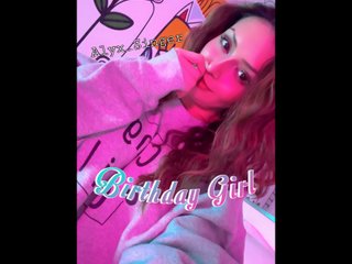 Alyx_Singer Live Webcam on Streamate