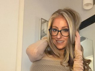 Ava_Asher Live Webcam on Streamate