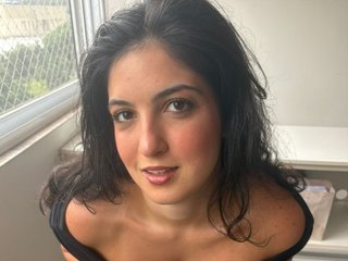 Beautyraf Live Webcam on Streamate