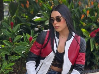 BlueCher Live Webcam on Streamate