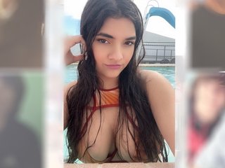 Bri_Rivers Live Webcam on Streamate