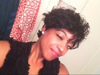 BustyIrie Live Webcam on Streamate
