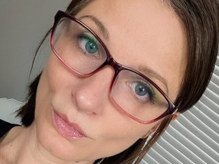 CallMeDaisy Live Webcam on Streamate