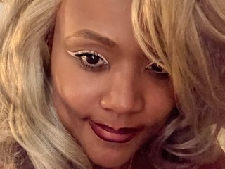 DrewHoney Live Webcam on Streamate