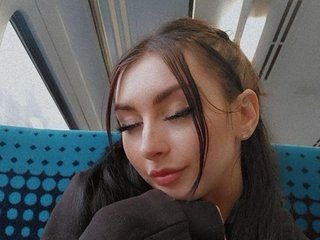EevieWinters Live Webcam on Streamate