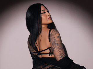 EllieKlark Live Webcam on Streamate
