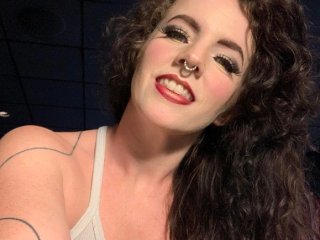 EmieXO Live Webcam on Streamate