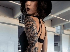 GoddessElaraa Live Webcam on Streamate