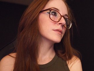 GoddessEmber Live Webcam on Streamate