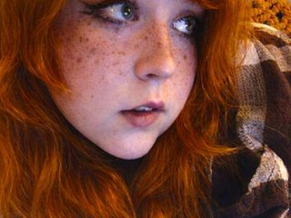 HazelEyedGinger Live Webcam on Streamate