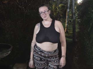 JadeStarUK Live Webcam on Streamate