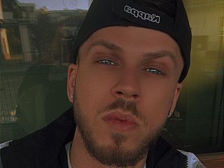 JonahShaw Live Webcam on Streamate