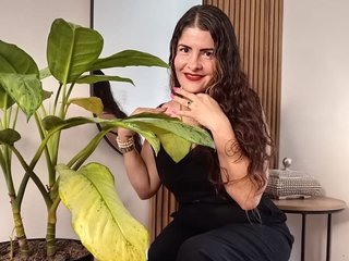 Juana_Moretti Live Webcam on Streamate