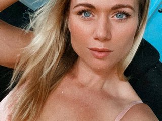 KateDivine69 Live Webcam on Streamate