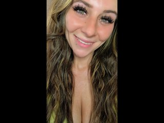 Kelsey_Marie Live Webcam on Streamate