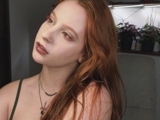 LadySlan Live Webcam on Streamate