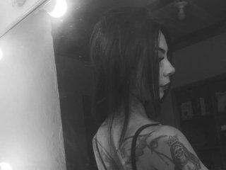 LilySweet22 Live Webcam on Streamate
