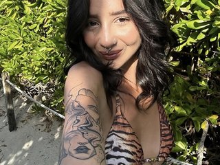 LizzyHope Live Webcam on Streamate