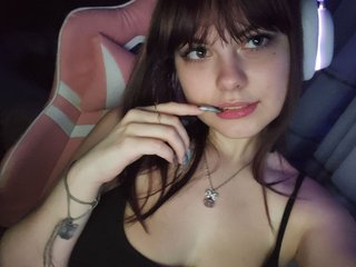 LoveluKristi Live Webcam on Streamate