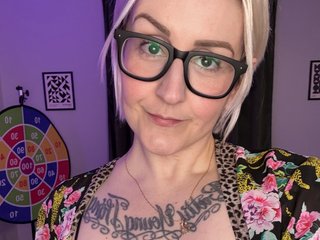 Margeaux Live Webcam on Streamate