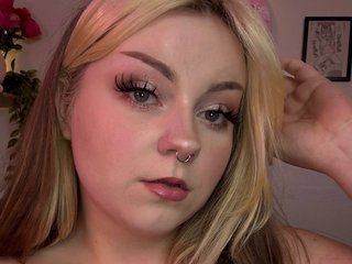 MaxineMoonxx Live Webcam on Streamate