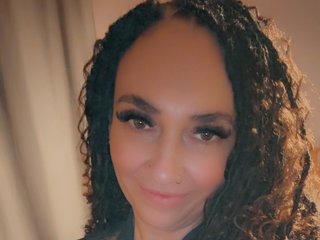 MilfMillie Live Webcam on Streamate