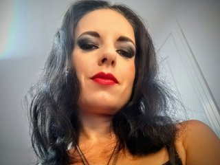 MistressBlackMoo... Live Webcam on Streamate