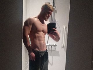 Mr_Mysterious69 Live Webcam on Streamate