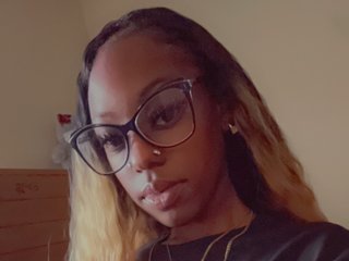 MrsGodessGoodies Live Webcam on Streamate