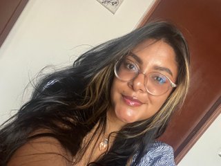 NathSaintss Live Webcam on Streamate