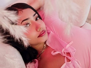 PaulettePetty Live Webcam on Streamate