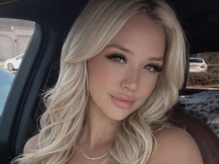 Sabrina_xx Live Webcam on Streamate