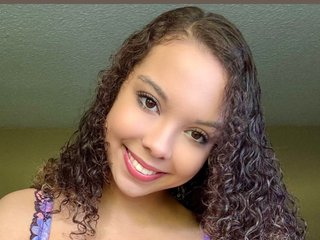 SolacetheSiren Live Webcam on Streamate