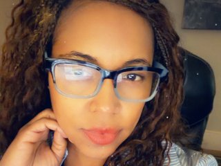 SweetRedPeach Live Webcam on Streamate