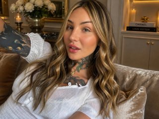 TattedCherries Live Webcam on Streamate