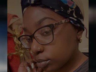 ValenciaSmallz Live Webcam on Streamate