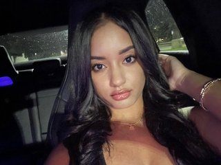 prettybabyalani Live Webcam on Streamate