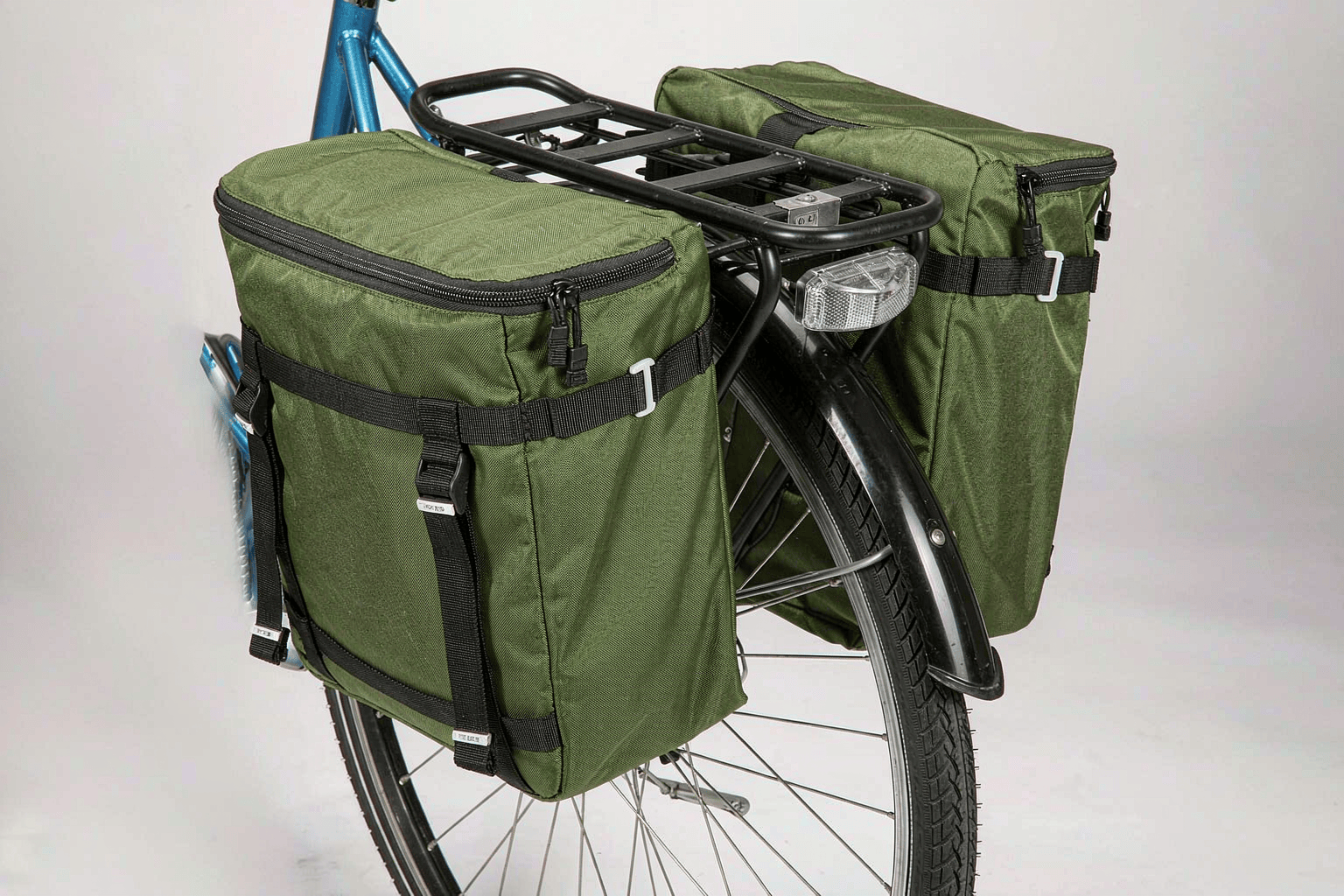 How to Install Panniers on a Bicycle