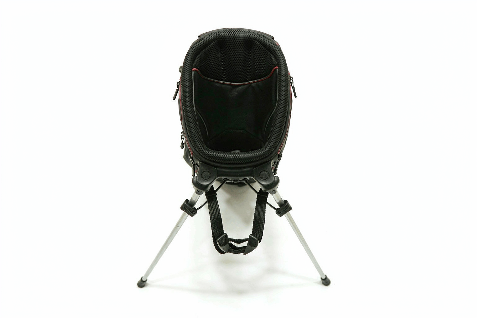 How a Golf Bag Stand Mechanism Works — and Where It Fails