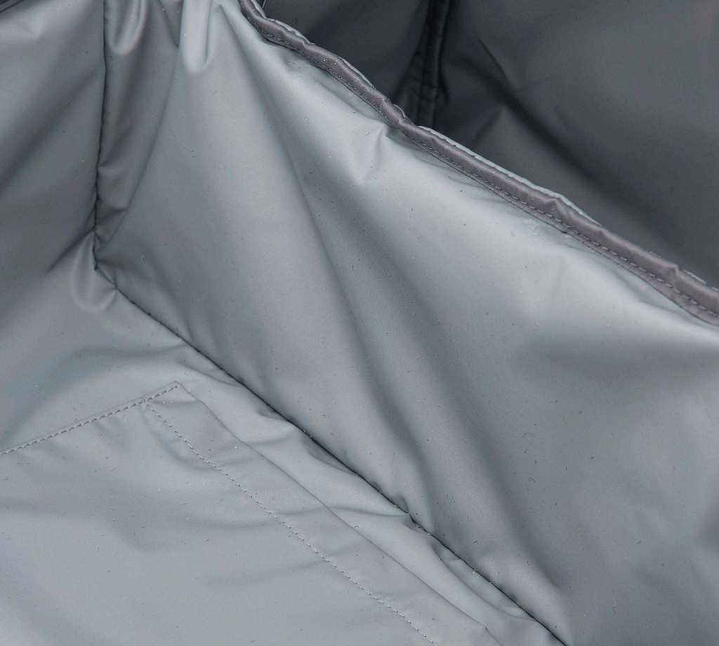 Edge Binding and Piping: The Trim That Decides How a Bag Wears