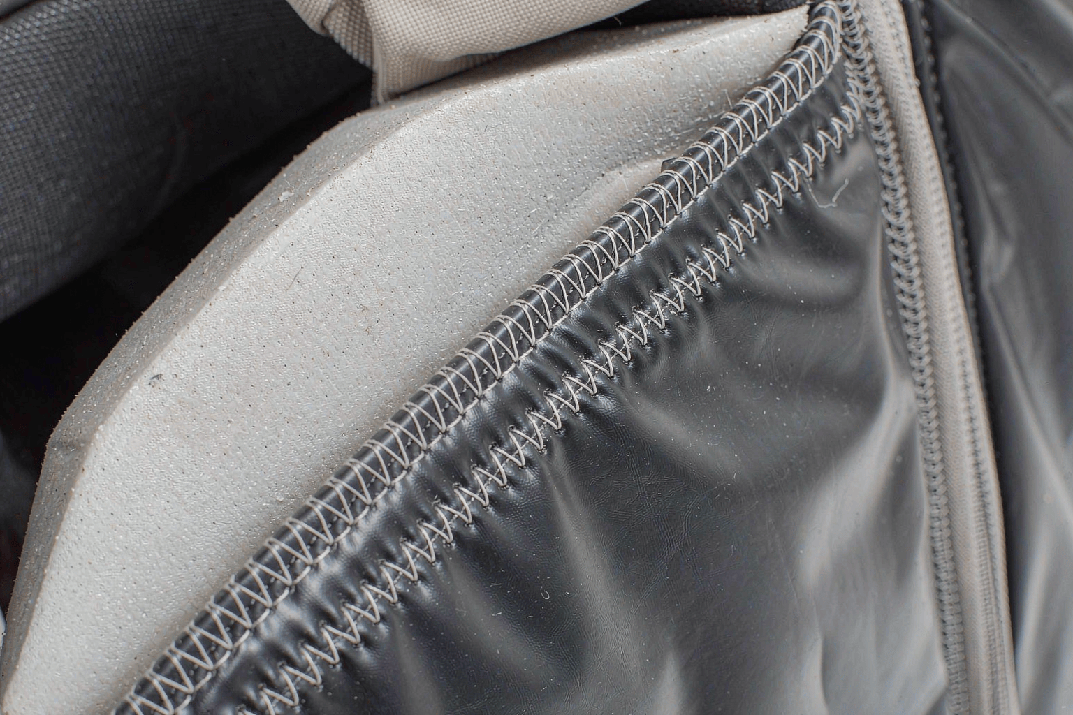 Golf Bag Materials & Construction: What Actually Drives Durability