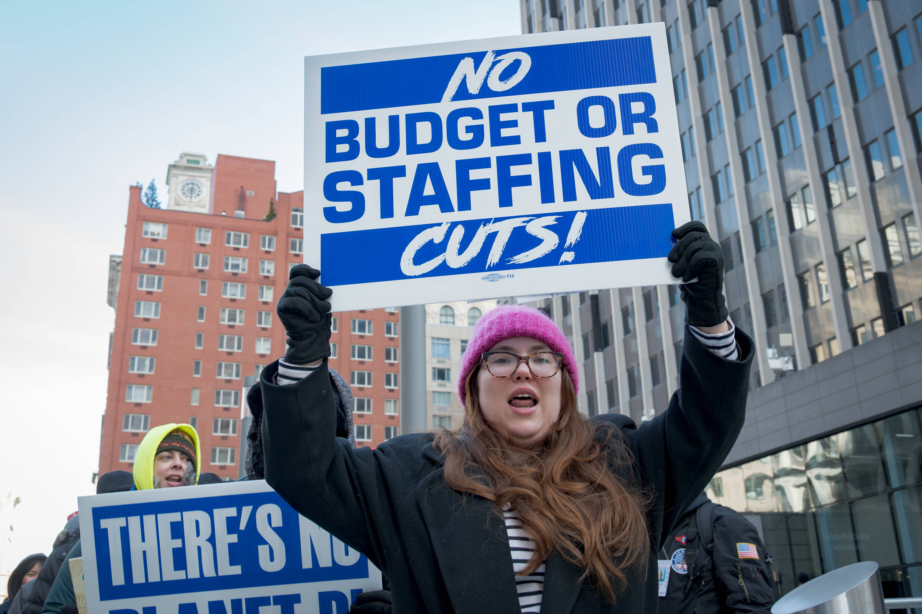 Etats Unis La Justice S Oppose Aux Licenciements Massifs Lanc S Par - Abstract Pictures - Amazing Mobile Collection