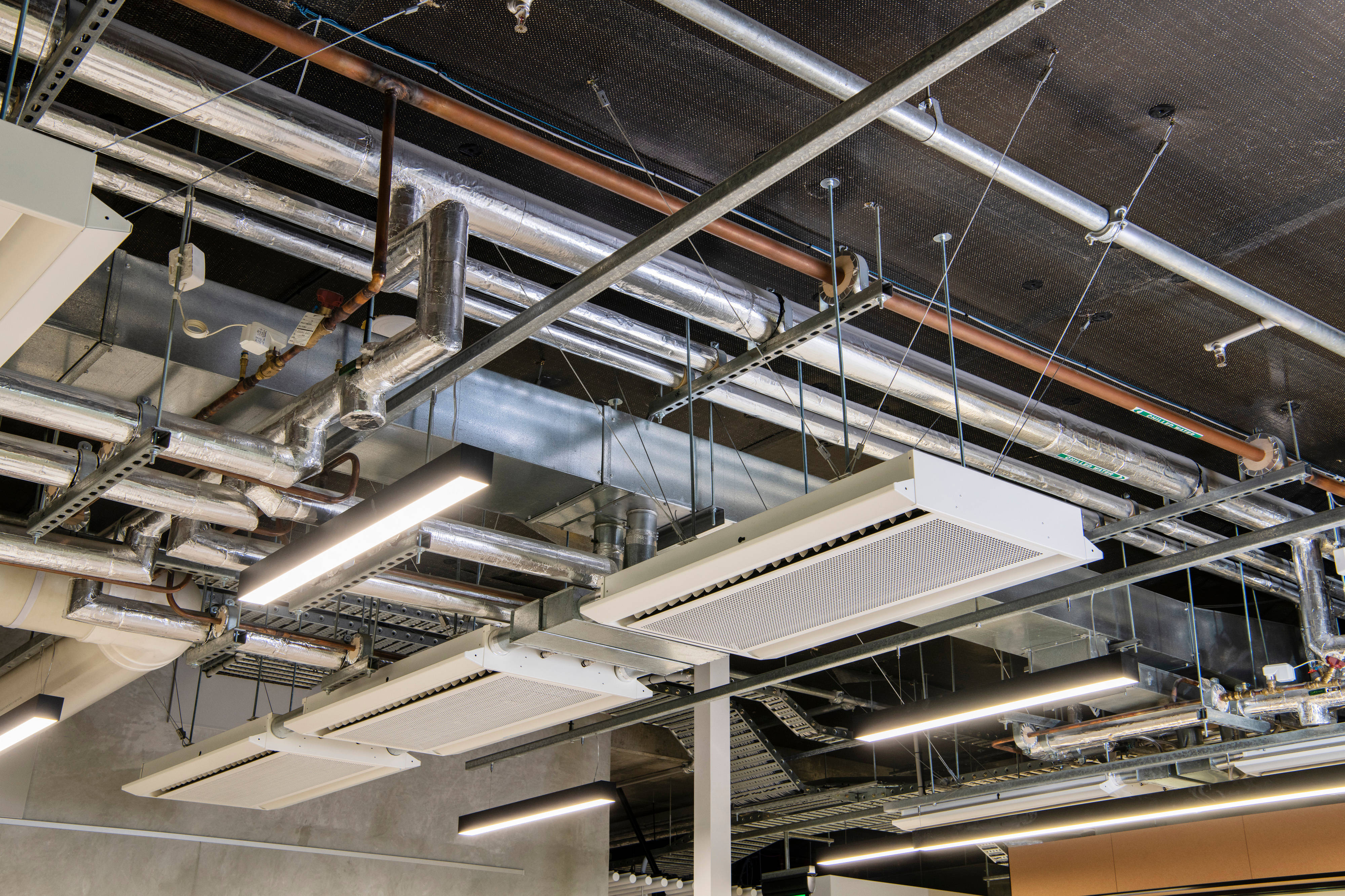 Solid Strut Acura Group - Space Images - Beautiful 4K Collection