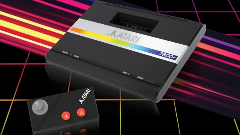 Atari 7800 Game Console Computing History - Vintage Wallpaper Collection - 4K Quality