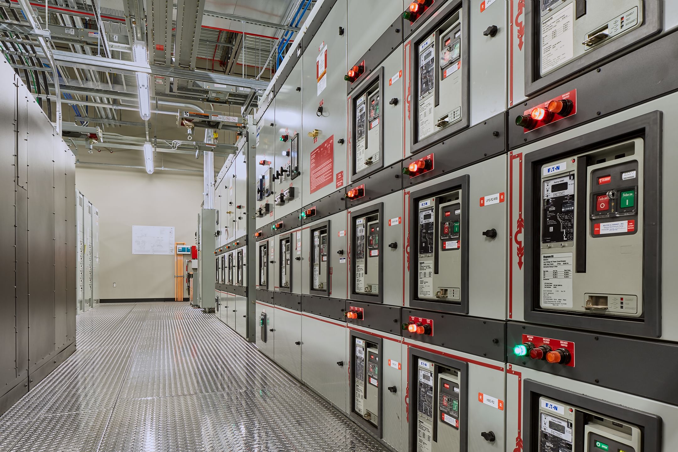 Dpr Construction Confidential Colocation Data Center - High Quality Mobile Minimal Wallpapers | Free Download