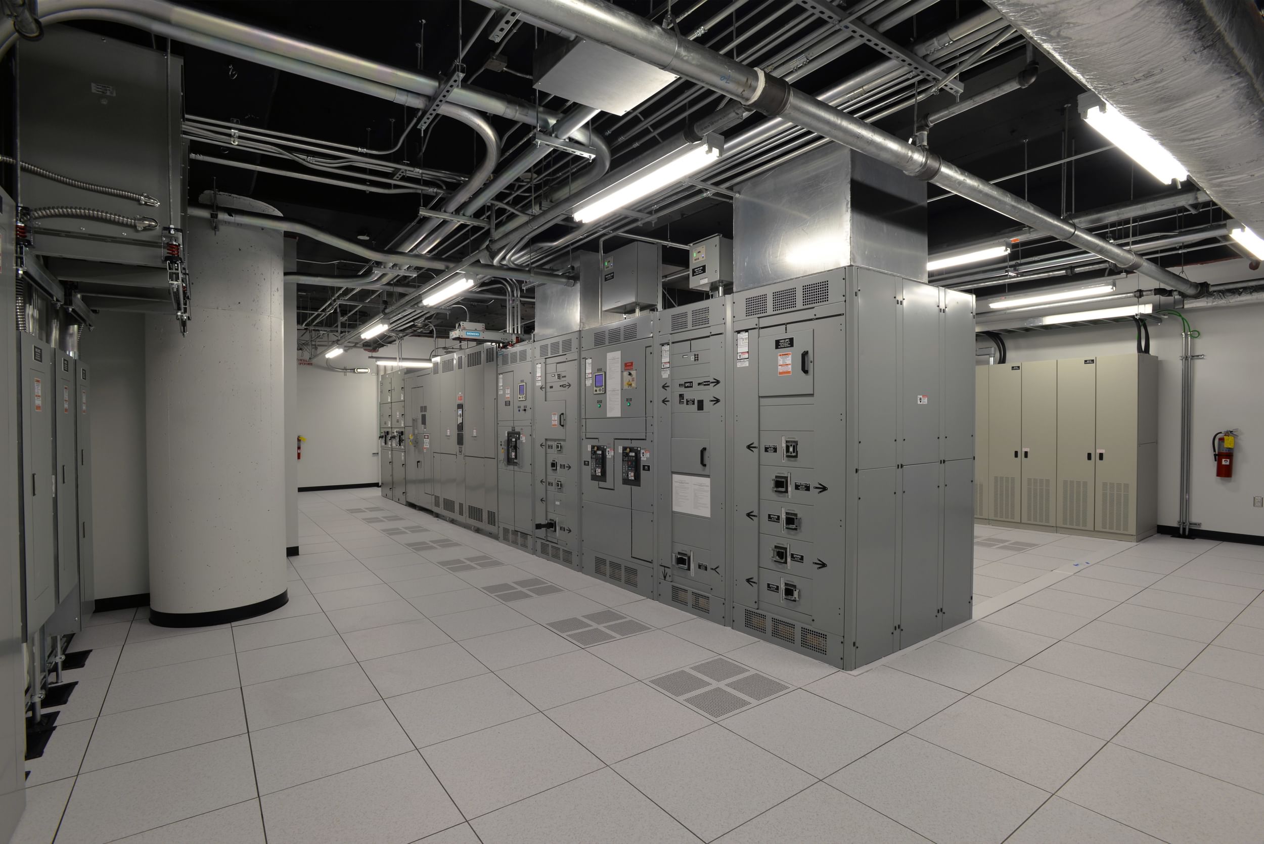 Dpr Construction Databank Atl1 High Performance Computing Center - Best Mountain Illustrations in 8K