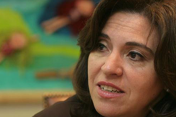 Ana Lya Uriarte asegura que HidroAysén  fue reprobado en gobierno de Bachelet