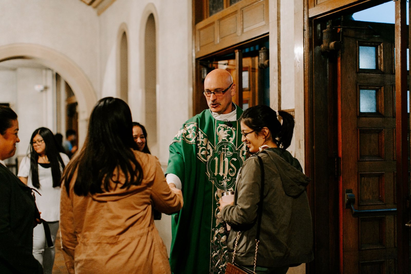In pastoral note, archbishop outlines plan for ‘mission-ready families