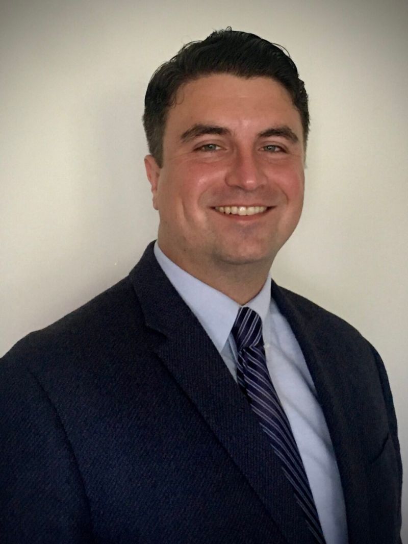 Michael Coughlin Hanfra - Minimal Illustration Collection - Mobile Quality