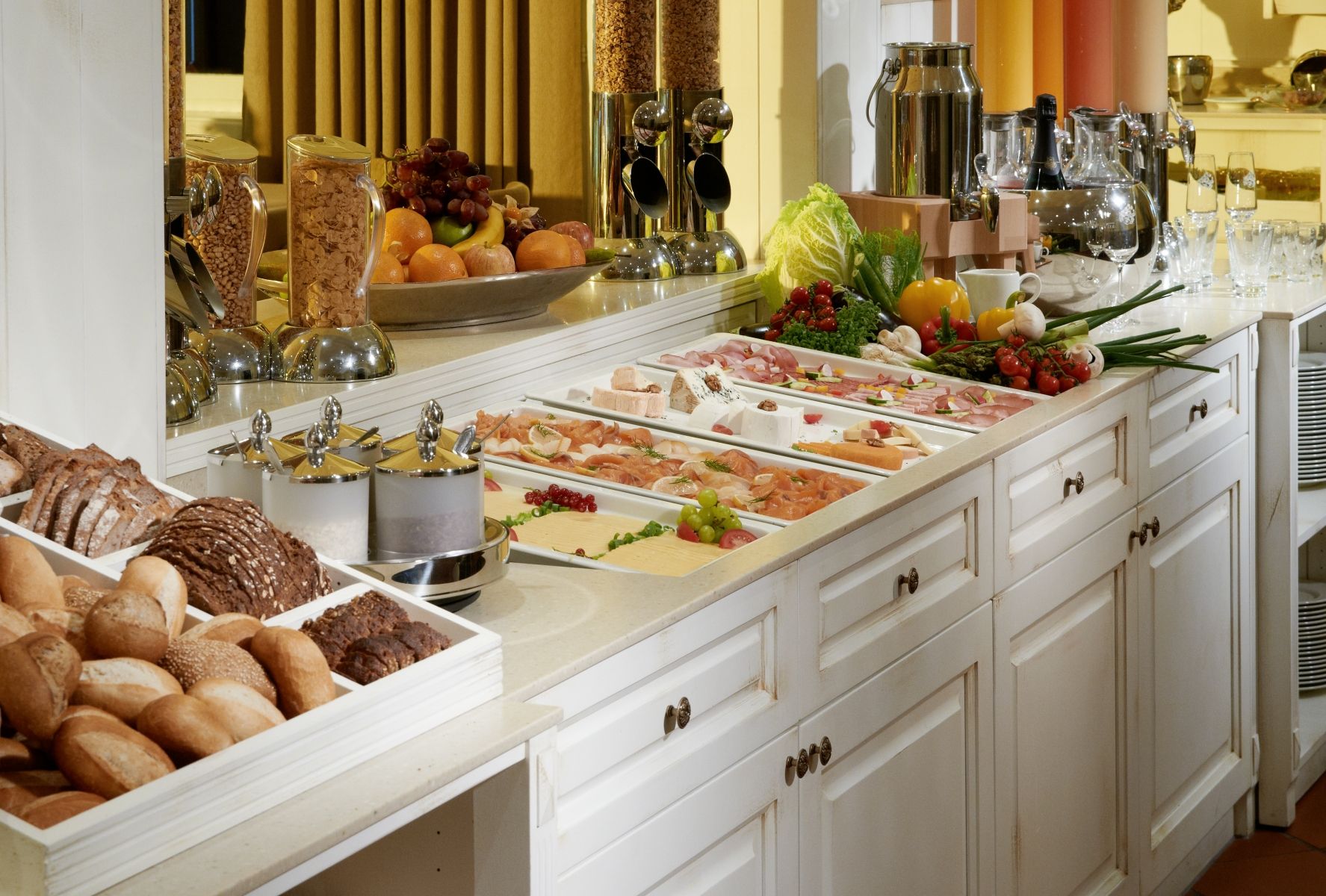 Blesius garten hotel trier ligt op slechts 600 meter van weingut georg fritz von nell en beschikt over een . Hotel Restaurant Blesius Garten in Trier - de beste